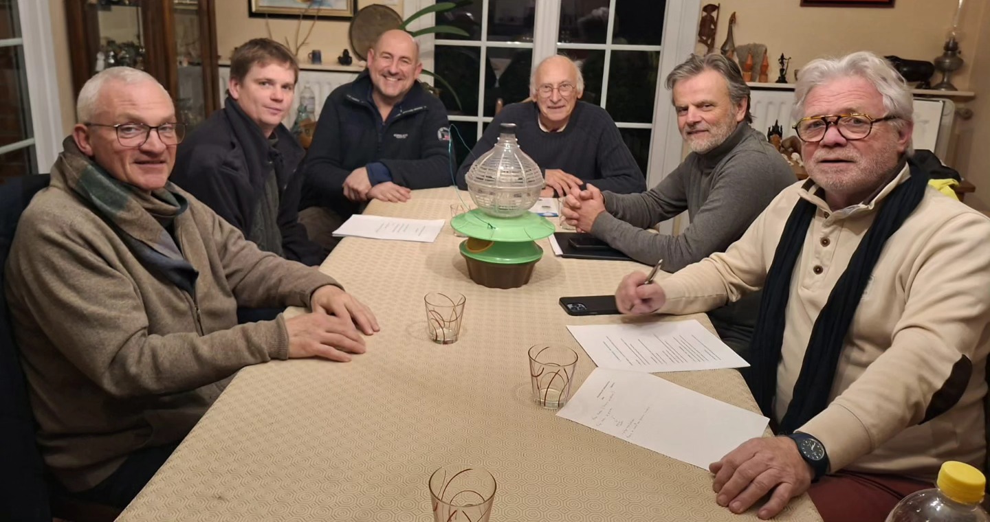 Réunion de la commission frelon asiatique